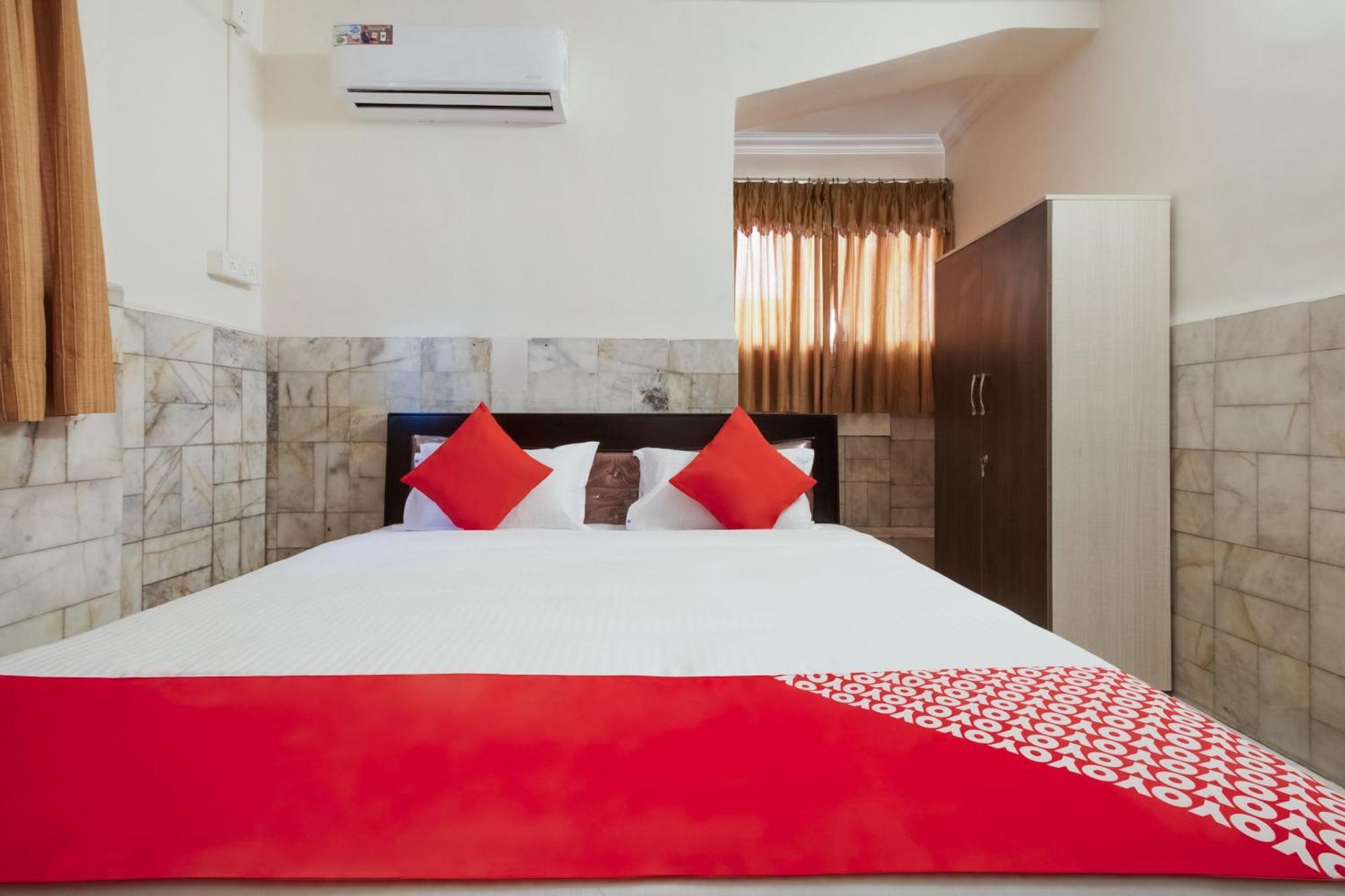 Super Hotel O Holiday Rani Gunj Opp Punjab National Bank Secundurabad Zewnętrze zdjęcie